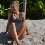 Kimberley Garner Instagram – Simple things ☀️ 🌴 @kimberleylondon