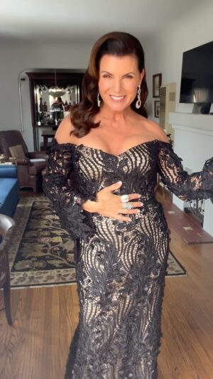 Kimberlin Brown Instagram - Another day of #daytimeEmmys :-) I will be presenting tonight and you can watch via live stream. I’d like to congratulate all of last nights nominees and winners! Such a fantastic night for all! #thankyou #hairstylist @itsalexisreyes #costumedesign @jeresa_featherstone #makeupartist @inkedoutcast #jewelry by @charlielapson #emmyawards #emmys #daytimeemmys