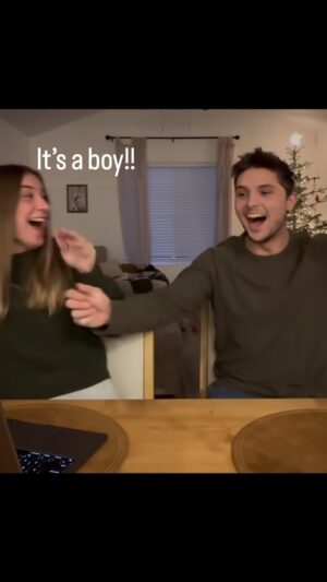 Kimberlin Brown Instagram - The day after we were told about our #grandchild we all #learned we are going to have a #boy !! #heavenlnearth #bigreveal #itsaboy #itsaboy💙 #grandma #grandpa #auntie #uncle #aunt #uncles #grandparents #soontobe #soontobeparents #love #family @boldandbeautifulcbs