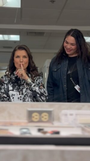 Kimberlin Brown Instagram - Shhhh!  #behindthescenes @boldandbeautifulcbs #hairandmakeup #makeup by @dannidoeslife #hair by @itsalexisreyes fun with @naomimatsudaofficial and @jmattatkinson ❤️❤️ blouse by @oohlalagirls #skincare by @imagespa.md