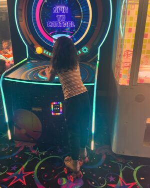 Kimberly McCullough Instagram - First time on skates. Happy Mother’s Day 🛼