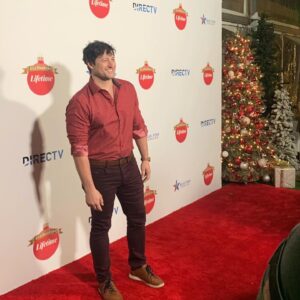 Kimberly Whalen Instagram - We got into the Christmas spirit tonight at the “Gift of A Lifetime” charity event for @lifetimetv .It was lovely to meet the @ninthhousefilms team. I can’t wait to see @curtmega in “A Cowboy Christmas Romance” Dec 9th. Thank you @autumnfederici for the invite. 🤠🎄❤️ #acowboychristmasromance