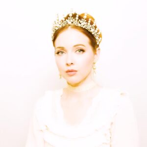 Kimberly Whalen Instagram - QUEEN for a day! 👑

📸 @curtmega