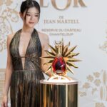 Kimberly Chia Instagram – Only 1,000 bottles worldwide, I’m a lucky girl who had the opportunity to savor the exquisite L’Or De Jean Martell 1715 Reserve Du Chateau 🥃
With a blend of 1400 eaux-de-vie from Cognac’s finest terroirs, I was brought on an extraordinary sensory journey. Aged in 300-year-old oak, in Château de Chanteloup’s cellar, only 1,000 exclusive decanters were released.
Cheers to the golden age of cognac ✨
@MARTELLOFFICIAL #MARTELL #MARTELLCOGNAC #LORDEJEANMARTELL #AD
Please enjoy Martell responsibly.