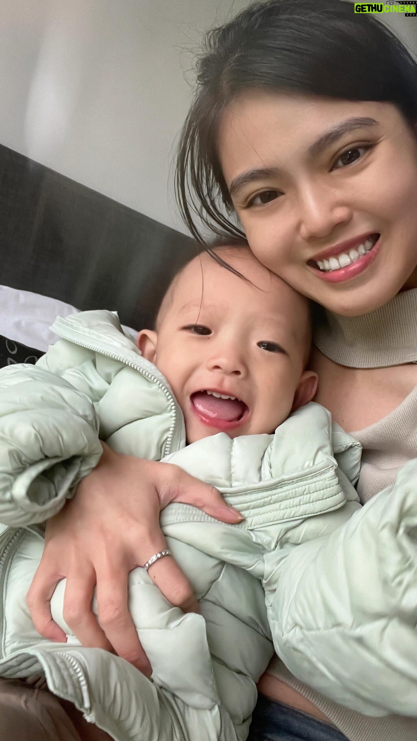 Kimberly Chia Instagram - My big boy now and I can’t believe how time flies🥺 2023 is almost coming to an end and it’s been another year of incredible growth for Kyzen🥰 The past year was definitely filled with ups and downs. From learning how to feed himself to his first wobbly steps, it hasn’t always been easy but I know these are fleeting moments of his growing years so I still cherish them ❤️ I’m also proud of how much he has grown, especially seeing how well he interacts with others! 🤩 Throughout this year, @enfagrowsingapore has been a constant, helping him develop into an A kid! I’m grateful that Enfagrow Pro A provides Kyzen with MFGM and DHA Plus, essential nutrients to support his long-term holistic brain development. I can’t wait to see how much Kyzen continues to develop and I’m heartened to know Enfagrow will continue to aid Kyzen’s mental and emotional growth❤️ #EnfagrowSingapore