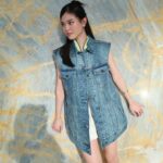 Kimberly Chia Instagram – Caught you staring in the corner of my eye 😜