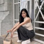Kimberly Chia Instagram – What I’ve learnt recently: Life is simple. It’s just not easy 😛