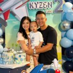 Kimberly Chia Instagram – My baby is 2! ✌️✌️
Thank you for coming into our lives and giving it so much meaning. Mummy and daddy love you so much ❤️

Thank you to all who made his 2nd birthday celebration so perfect! 
Location: @littlebearshousesg 
Party Setup: @hausofparties.sg 
Cake: @cakedwithlovesg 
Outfits: @simplylovedsg 
Party Favors: @kiddivity.sg