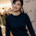 Kimberly Chia Instagram – Awhile back, and finally posting these 🙈 congrats on the new store at @jewelchangiairport ✨

📸: @agnesb_officiel and @chikchik_ben