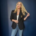 Kimberly Wyatt Instagram - Embracing the timeless style of @fairfaxandfavor – a cherished brand with a rich equine heritage. This divine blazer is a true favorite! 🐴 #EquestrianStyle #FairfaxAndFavor