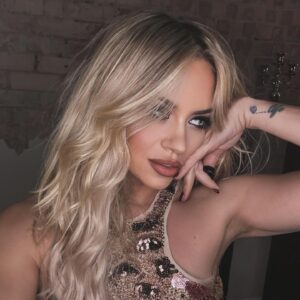 Kimberly Wyatt Instagram - Opting for peace and positivity, drama-free zone only. ✌️ #NoDrama #PositiveVibes 💜….life