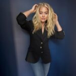 Kimberly Wyatt Instagram - Embracing the timeless style of @fairfaxandfavor – a cherished brand with a rich equine heritage. This divine blazer is a true favorite! 🐴 #EquestrianStyle #FairfaxAndFavor