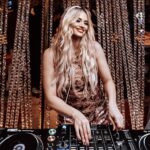 Kimberly Wyatt Instagram - 🎧✨ thanks for vibing ⚡️ #MetropolitanVibes #DJLife