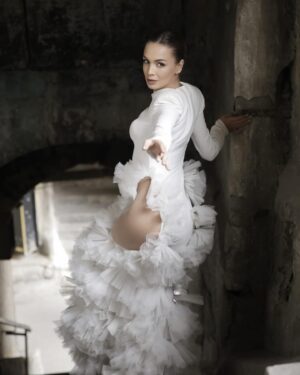 Kimya Gökçe Aytaç Instagram - Magic & White 🤍 
@cihan.nacar 
@cihannacar
Styling by: @asliiplikcioglu
Photo By: @kursadkarakus