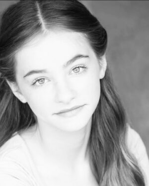 Kingston Foster Instagram - What’s your favorite color?

#photo #headshot #blackandwhite #favoritecolor #blue #yellow #incolor #actress 
Photo: @michaeldambrosiaphoto