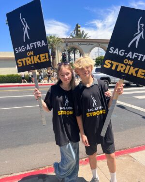 Kingston Foster Instagram - I’m proud to be a part of #sagaftra fighting for what is right. I had a lot of fun today. 

Thank you for all the birthday love. 🩷

#sagaftrastrong #sagaftrastrike #unionstrong #makinghistory #actor #strike #summer #actress

@sagaftra