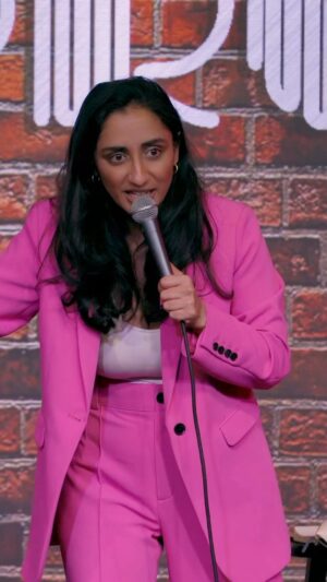 Kiran Deol Instagram - Too soon? I woke up at 11 for a 9am hike so...⏰😂✨🤦🏽‍♀️

💌 My mailing list helps me know what cities to tour next. Sign up, lmk, and get tkt promos! 

#comedy #comedyqueen #jokes #funny #girl #time #explorepage 

🎬: @jhzorro 
🎥: @pmorales84 
🎨: @artificialisaza 
👗: @markpaul_