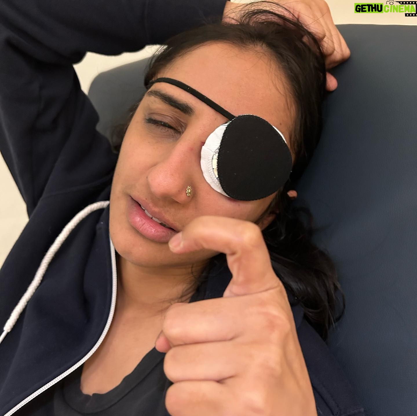 Kiran Deol - 11.5K Likes - TW: Assault
Friends. I normally try to keep it light on here. But Friday night I was attacked unprovoked, by a random man outside a 7-11 when walking back from @lolowinebar with my friend @ericafishman. Super scary.
People have been asking if it was a hate crime? I’m not sure. I was the only brown person around and he was a white dude. But he also seemed unwell.
Police apprehended him; @ericafishman was amazing, doctors have been awesome, and even though LA gets a bad wrap, a bunch of strangers got me ice were super kind and helpful.
Im still shaken and processing. I have fractures and need some surgery as a result. The status of how long this will take is unknown atm. So as you go about your holidays, please stay safe and be vigilant.
Now if you see me wearing sunglasses at night, you know why.
Finally, in true comedian fashion, please swipe for three ‘lewks.’ Nude, pirate, and diva. You know what app you're on.
Also, nbd, but I got a shoutout on the Citizen app as ‘woman.’ Pretty chic.
Take care this holiday season. I love you. 💗