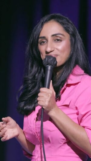 Kiran Deol Instagram - Human baby factory 🏭🐥✨

Aug 3 - @riotheatre 
Aug 4 - @thecrocodileseattle 
Aug 5 - @polarishallpdx 
Sept 1-3 @punchlinephilly 

#comedy #girl #baby #mom