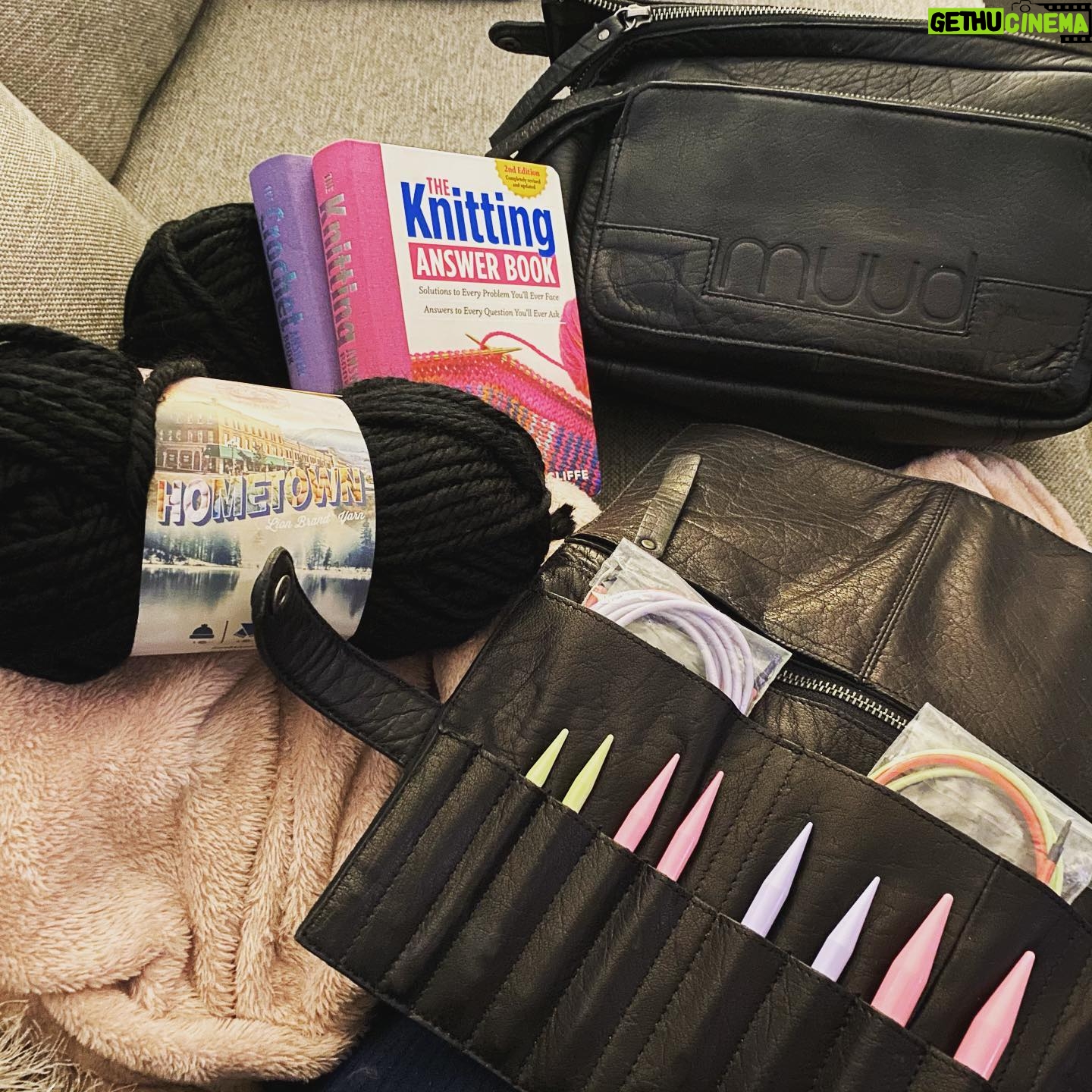 Kirsten Storms Instagram - Sitting on the couch enjoying my morning coffee and I thought I would share with you guys a few of my favorite knitting and crochet items! ☺️ 1st is one of my @muudliving project bags. I have several project bags from this company and they are all incredible. This bag is the “Stavanger” style. It has exterior zip pockets on both sides and interior pockets as well! It comes with an adjustable strap so you can carry it on your shoulder or crossbody. There are 2 zippers on the top and a snap closure at the end so you can absolutely have your yarn closed inside while you work on your WIP. It’s also made of the most stunning buttery soft leather. 🥰 If you’re looking for a quality project bag that will last for YEARS, these bags are where it’s at. @muudliving bags are available (without international shipping) at UniversalYarn.com (@universal_yarn)!! Next up, one of my FAVORITE yarns. “Hometown” yarn by @lionbrandyarn. One of my current WIPs (there are quite a few 🤦🏼♀️) is a @loopymango cardigan, for my sister, with this yarn. It’s a “super bulky” yarn, it is SO soft and a lot of fun to knit or crochet with. Next is my @muudliving needle case. It holds my @deniseinterchangeables (sets available at a VERY reasonable price on Amazon) knitting needles PERFECTLY. The case has pockets for the cables, as well as a large zip pocket for stitch markers, yarn needles and all the other goodies I might need. 🙆🏼♀️ Last up, my go-to books for all answers on knitting and crochet. “The Knitting Answer Book” and “The Crochet Answer Book”. It says on both books “Answers to every question you’ll ever ask” and I’ve found that to be true. 😬 (I usually have a lot of questions) Includes easy to understand illustrations and gives both left and right handed instructions. 👏🏻👏🏻👏🏻👏🏻 Both available on Amazon. Comment below if you have questions about any of the items posted here! As usual, this is not an ad. These really are some of my faves. ♥️
