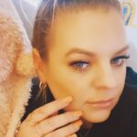Kirsten Storms Instagram - My life rn: I’ve been binge watching @rupaulsdragrace on a serious level. #pursefirst Thanks to my little sis @littlestorms for getting me hooked. 🥰 Also, rocking this top knot every-single-day since the bottom half of my hair has a buzz cut. I kinda dig it and honestly it’s keeping me a little cooler in this craaaazy heat. Crocheting many many things right now…finished a super cute summer top for Harper (pattern by @themoulehole - check out her kids patterns. They’re beyond adorable) I will post a photo of it in my stories. Spending lots of time with my little love bug Harper. She remains THE BEST kid ever. She’s been living for swim time at Auntie @emmerylan’s house and Barbies. Lots of Barbies. And lastly, my doctor says I’m healing really well. 🙌🏼 That is all. Hope everyone is having a wonderful holiday weekend! Sending love ❤️ PS. How cute is the jewelry I’ve gotten from my @rocksbox?! Their stylists have stepped up my accessory game and I’m here for it. Thank you Instagram for targeting me for their ad. It worked. #thisisnotanadforanything #butwatchDragRace #ItsGorgHenny nails by @salon_demanucure