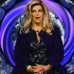 Kirstie Alley Instagram - Here I Go @bbuk #launchnight #bbuk #eyeofthestorm #cbbuk #bigbrother #bigbrotheruk #celebritybigbrother #celebritybigbrotheruk #socialexperiment #uk #london #borehamwood #usa #la #hollywood #actress #housemate #teamplayer