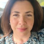 Kirstie Allsopp Instagram - On the way to my first day back on the job for @LoveitorlistitUK. We’re working with a lovely family in Caterham and one of the great perks of my job is sometimes being driven about, but at the moment it’s more of a downside as sitting in the car is a wee bit sore; following the stair surfing incident I’m much happier standing up. But I did want to say a HUGE thank you for all the very kind messages, I don’t recommend hurling yourself down 15 steps, but I was very touched that people were so kind, every cloud….