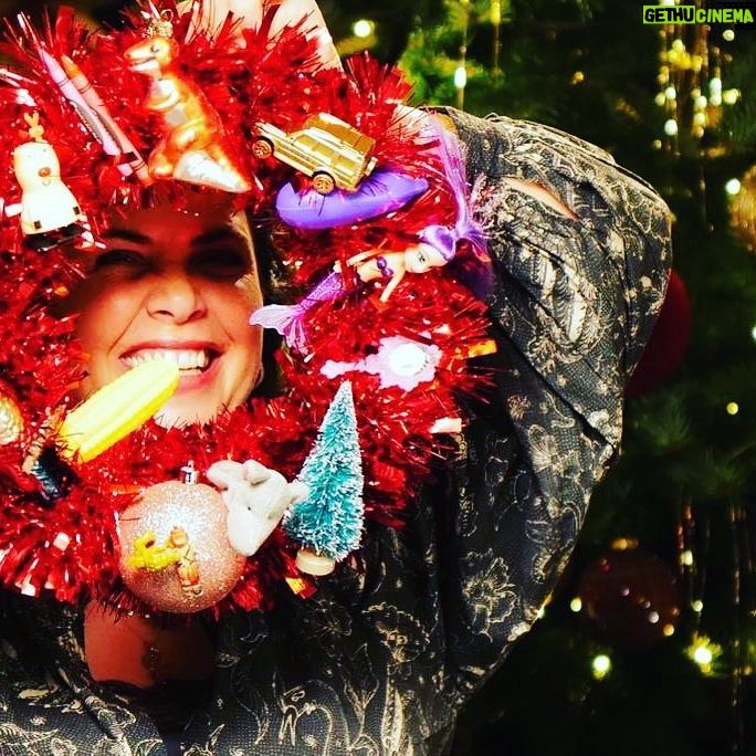 Kirstie Allsopp Instagram - We’ve started on the Christmas Show, I’m as enthusiastic as ever about the crafts. 🎅🎁☃️