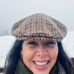 Kirstie Allsopp Instagram - Cap coming in handy ❄️ ❄️ ❄️