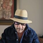 Kishori Shahane Instagram - Om Sai Ram Happy Saibaba weekend..Do catch up with MAALIK EK-Film based on Shri Saibaba… Streaming on MXPlayer and Vodafone VI .. Director Deepak Balraj Vij Music AnupJalota Starring JackieShroff @apnabhidu @smritiiraniofficial @divyadutta25 @anupjalotaonline @varun_vij @bobbyvij17 @govind_namdeo @shaktikapoor @rajeshwarisachdev @aanandbalraj_actor_director @ronitboseroy @sudeshberry @akangsha.rawat Singers-Anup Jalota, @shreyaghoshal @anuradhapoudwal #jagjitsingh #pankajudhas #ghulamali @deepakbalrajvij @apnabhidu @bobbyvij17 #omsairam #shirdi #sairam #insta #instagood #instagram #instadaily #like #mxplayer #vodafone