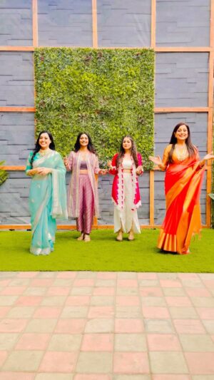 Kishori Shahane Instagram - KaiseMujheTumMiGaye on @zeetv Everyday at 10pm🧿

@muktadhond @jassi.k15 

#barsore #dance #explore #dancereels #kmtmg #explorepage #foryou #foryoupage #fyp #zeerv #viral #reach #goviral #trending #trend #actors #mohinisapnani #kishorishahane #kaisemujhetummilgaye #instadaily #instagood #instareels #reelsinstagram #reeltoreel