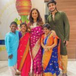 Kishori Shahane Instagram – Brought in this years Gudi Padwa with a special celebration organised by @planet.marathi and @theshelar, and also this Gudi was made by the beautiful children in the 2nd snap 🫶
.
.
.
.
.
#gudipadwa #gudipadwaspecial #gudipadwa2024 #gudi #happynewyear #marathinewyear #maharashtra #mumbai 
#actors #kishorishahanevij #bobbyvij #maharashtrian #festival #ugadi