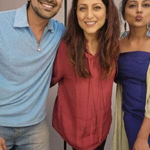Kishori Shahane Instagram - "Lights, camera, nostalgia: reliving 2017 memories with my co-actors 🌟"