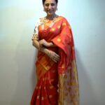 Kishori Shahane Instagram - तुमच्या प्रत्येक सोहळ्यासाठी, तुमच्या व्यक्तिमत्वाची छटा, आमच्या डिझाइनमध्ये! प्रत्येक सोहळ्यासाठी तुमच्या कल्पने प्रमाणे पोशाख बनवून मिळतील. Special Thanks for understanding small business’s struggle and supporting us :- @kishorishanane #smallbusiness #customiseoutfit #vastraved Rent it for a festival of glam or make it yours forever.. simplyyy beautiful! ✨ . . HURRYYY UP💥 . . Rent or Buy😄 Book now💥 . . DM- @vastraved by shubhangi Other details - 7350591363 Blouse work:- @vrundafash Video Shooting:- @ownergadvertising . We will totally appreciate the new ideas and designs for upcoming outfits🫶🏻 Feel free to DM us for new ideas and outfits🥰 . . 📍Vastraved studio, Lakshyatara building. Mayur nagari phs 2. Pimple gurav, Pune.
