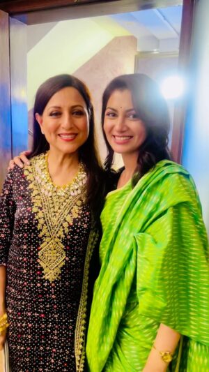 Kishori Shahane Instagram - Hello,welcome to my new show/serial Kaise Mujhe Tum Mil Gaye on Zee Tv daily 10 pm
@zeetv @itisriti @arjitaneja @muktadhond @jassi.k15 

#kishorishahane #zeetv #sritijha #arjittaneja #tvshow #tvseries #27 #november #10pm #kaisemujhetummilgaye