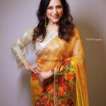 Kishori Shahane Instagram – “Flaunting my fabulousness with every step. 💃💖”
.
.
.
In Frame : @kishorishahane
Stylist : @destyle_by_rasika
HMUA : @poonie_makeover 
Captured By : @hrphotography_5 
Managed By : @thegrowthmediaa 
.
.
.
#marathiactors #marathiactress #actress #portraitsofficial #portraitphotography #celebrity #celebritystyle #celebrityfashion #hrphotography #makeup #costume #award