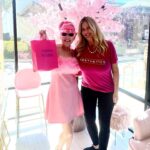 Kitten Kay Sera Instagram - I just broke up with Botox and tried @daxxify for the first time with @dr.stevensvehlak and @wendysvehlak - they have THE most PINK aesthetic at their medi spa @theaestheticsbarmb and Wendy is definitely a pink lover like me! I don’t want to do the big reveal until I get an after photo in about a week … 💗🌸💗🌸 VIDEO COMING 🔜 SOON 📷 by @wendysvehlak
