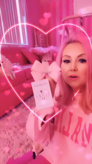 Kitten Kay Sera Instagram - Made this video on May 27 so we have been using the new @susanlancidesigns leash 🎀🎀and what I love about this brand is the fact that the leashes and harnesses are made so soft so my dog actually falls asleep in her harness now .. she hated her other harness  leash because it was hard leather and it dug in her little skin .. when she would get home she would rush to get her leash off. She wanted that leash off really badly. Now she adores her leash 💗💗💗 & we are both tickle pink!! 
Once @pupnamedpinky gets her pink  redone we’re going to do a video!! 

This is MADE WITH GENUINE ULTRASUEDE THAT IS BREATHABLE WASHABLE, AND COLORFAST BEST OF ALL. #kittenkaysera