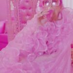 Kitten Kay Sera Instagram - When you have been all pink ..only pink ..exclusively pink since the year 1980 you can claim to live a life in pink @machinegunkelly cough cough 💗🎀🫦 I married the color pink —— all you bitches I’m the GOAT 🐐!!!!!!!!!!!!!!!!!!