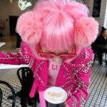 Kitten Kay Sera Instagram - 💗 luv a lot my latte with the band logo on it @pinktasticplastixx !! 💗☕️ hair & makeup by @sotellrob_mua 📷 by @celindachang