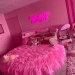 Kitten Kay Sera Instagram - I live in a dream - 💗🩷💗🩷