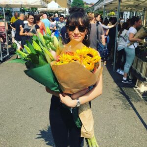 Klariza Clayton Instagram - Flowers were nearly as big as me! #colombiaroadflowermarket