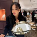 Ko So-young Instagram - 신세계백화점강남점 디아모모💜 #서울사랑의열매