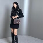 Ko So-young Instagram - 루이비통의 한국 익스클루시브 캡슐 컬렉션🖤 @louisvuitton @nicolasghesquiere #LVPrefall23 #광고 #LouisVuitton