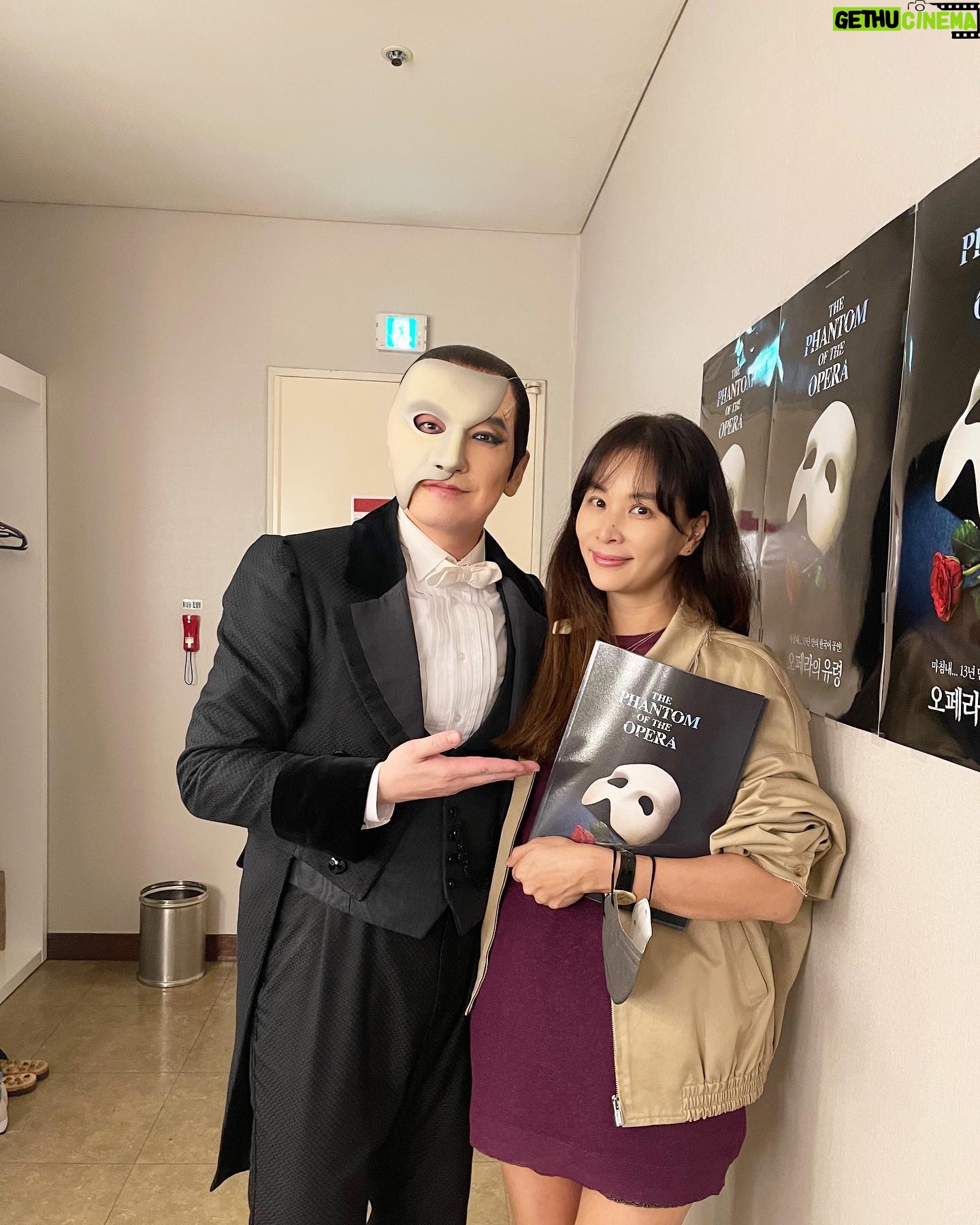 Ko So-young Instagram - 믿고보는 조승우!! 늘 감동주는 놀라운 능력자💙 #thephantomoftheopera #오페라의유령 #조승우배우님 #곰자