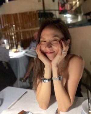 Ko Sung-hee Instagram - Day 2 & Day 3 🇲🇽 #loscabos #mexico 
🐷 Getting 🐷 with too many 🌮❤️