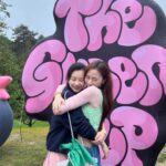 Ko Sung-hee Instagram - 🩷💚 No explanation is needed 〰️ You're the best @thegreencup.official ⛳️ . . . 👸🏻 @limji0509 📸 @jdzcity (상을 향한 과한 승부욕으로 엄지를 잃을 수 있으니 주의하자👍🏻)
