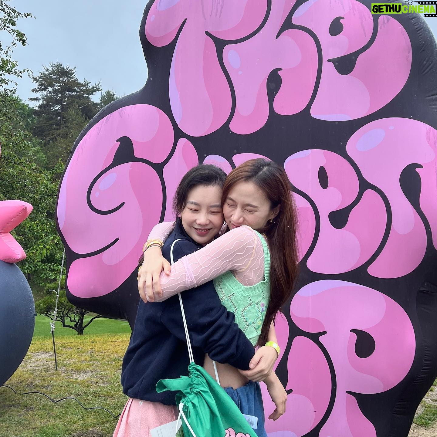 Ko Sung-hee Instagram - π©·π No explanation is needed γ°οΈ You're the best @thegreencup.official β³οΈ . . . πΈπ» @limji0509 πΈ @jdzcity (μμ ν₯ν κ³Όν μΉλΆμμΌλ‘ μμ§λ₯Ό μμ μ μμΌλ μ£Όμνμππ»)