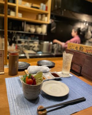 Ko Sung-hee Instagram - My late #Tokyo 🇯🇵 Diary 🍣🐷
(🤳10장으로는 하루 기록도 부족) 하이라이트는 마지막에❤️