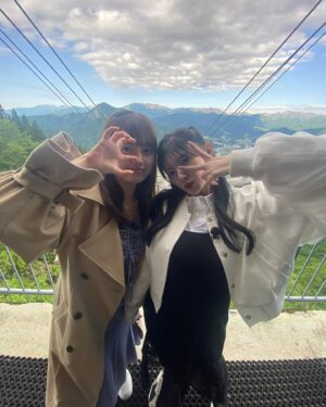 Kokoro Aoshima Instagram - 🤍
可愛くて面白くて最高な方とヒロイン旅で新潟の越後湯沢に行ってきました。
実は付き合いが長くてお互いのどんな時も知ってる切磋琢磨しあえる仲です。一緒に行けてよかった、、

1日目
@murua_official
@niceclaup_official_

2日目
@darich_official
@murua_official

素敵すぎる企画とお衣装メイク様ありがとうございました☺︎🤍